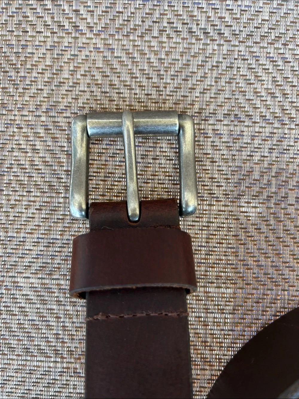 Men's Brown Quality Made Leather Belt with Silver Buckle. Size Large.
